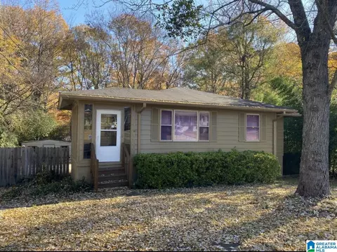 1617 1st St NE, Center Point, AL 35215