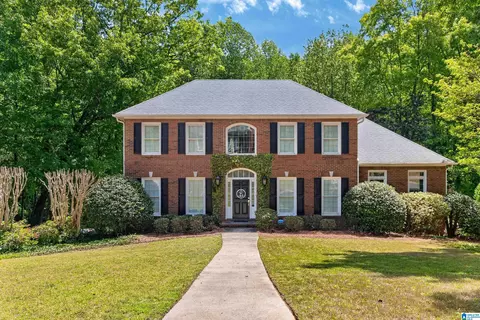 1966 Lakemont Dr, Hoover, AL 35244