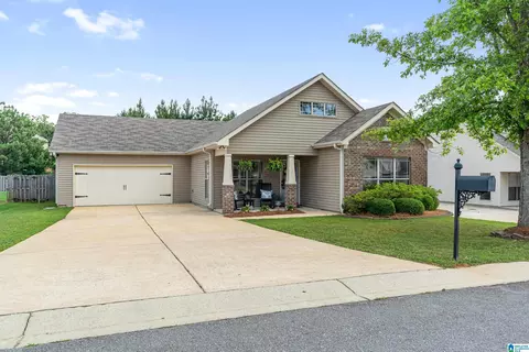 554 Village Springs Ln, Springville, AL 35146
