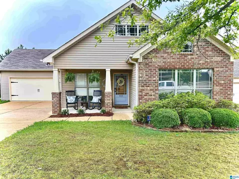 554 Village Springs Ln, Springville, AL 35146