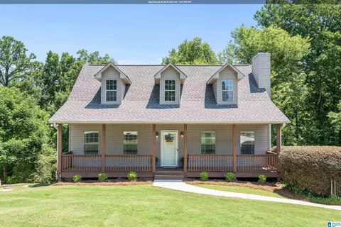 1433 Heather Ln, Alabaster, AL 35007