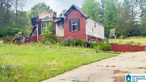 2049 Oscar Bradford Rd #10, Hayden, AL 35079