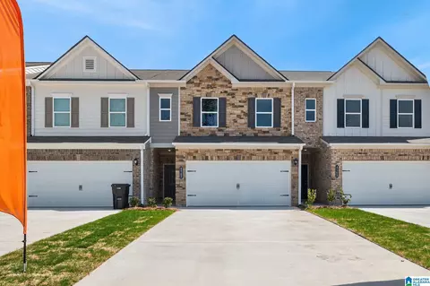 4527 Village Springs Sq #9, Fultondale, AL 35068