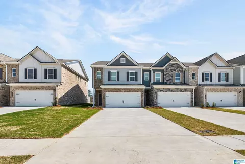 4535 Village Springs Sq #9, Fultondale, AL 35068