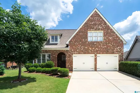 3836 Bent River Rd, Hoover, AL 35216