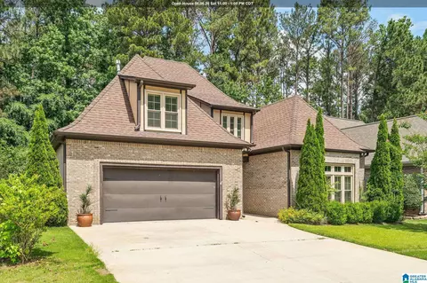 921 Haddington Dl, Pelham, AL 35124