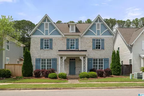6578 Spring St, Trussville, AL 35173