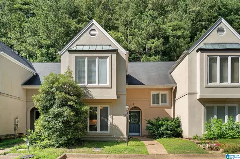3302 Shallowford Cir, Vestavia Hills, AL 35216