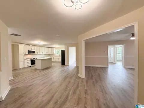 Living - 28295 Highway 431, Five Points, AL 36855 photo 4 of 10