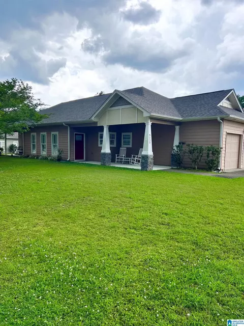 9235 Radford Pl, Warrior, AL 35180