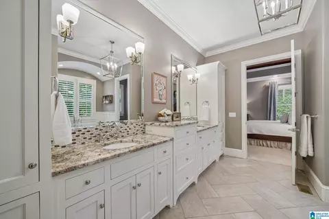 Bath - 336 Stonegate Dr, Birmingham, AL 35242 photo 1 of 10