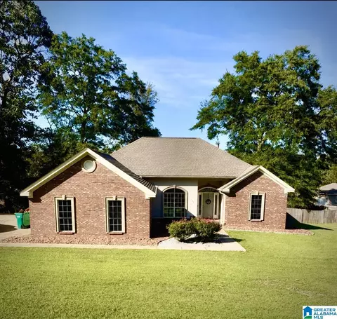 189 Dillons Run, Deatsville, AL 36022