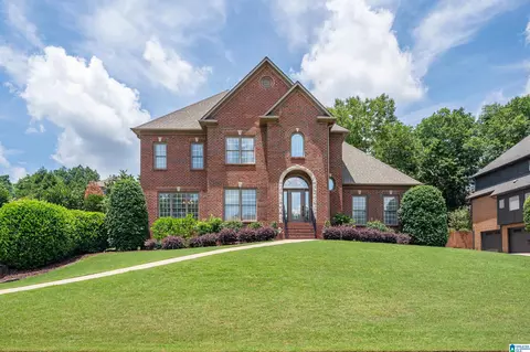 5162 Lake Crest Cir, Hoover, AL 35226