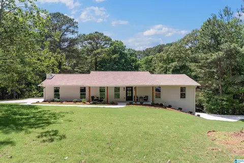 827 8th Cir N, Pell City, AL 35125