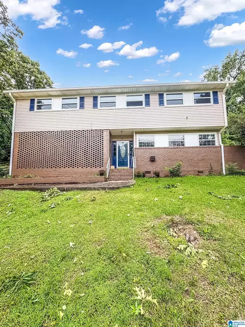 1413 Elizabeth St, Anniston, AL 36207