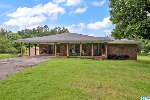 814 36th St, Pell City, AL 35125