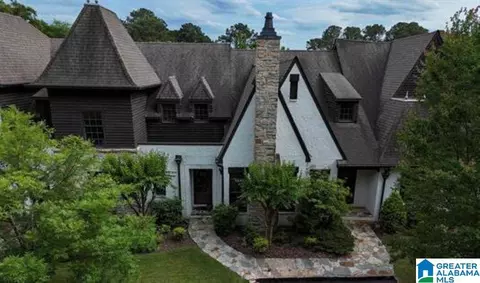 305 Heritage Dr, Hoover, AL 35216