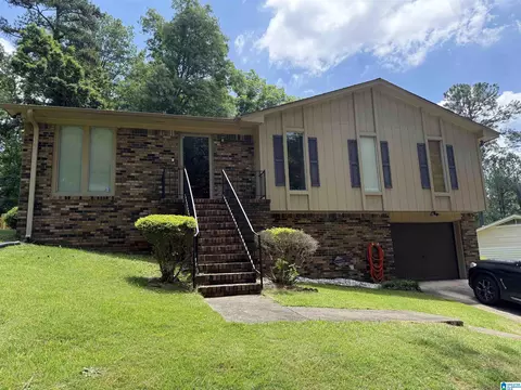 537 Conway Ln, Irondale, AL 35210