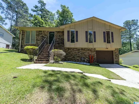 537 Conway Ln, Irondale, AL 35210