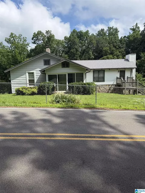 5950 Red Hollow Rd, Birmingham, AL 35215