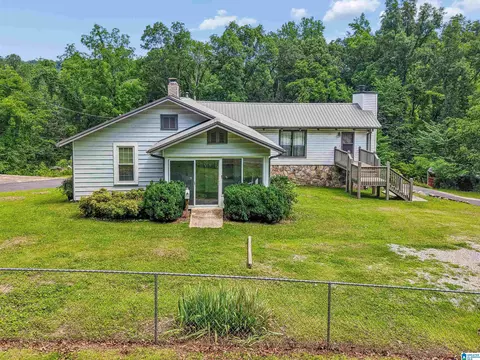 5950 Red Hollow Rd, Birmingham, AL 35215