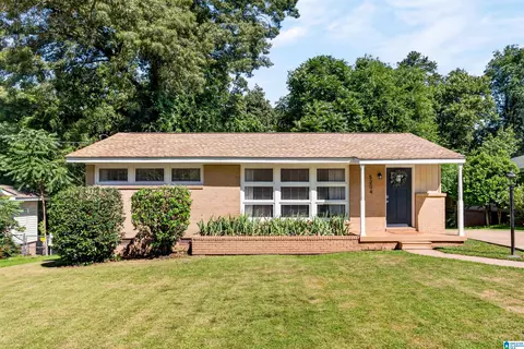 5204 Scenic View Dr, Birmingham, AL 35210