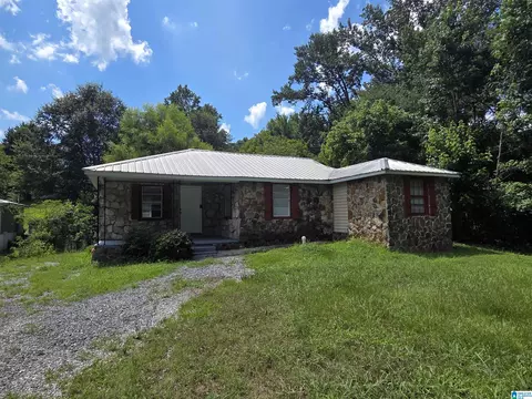 8824 Glass Dr, Morris, AL 35116