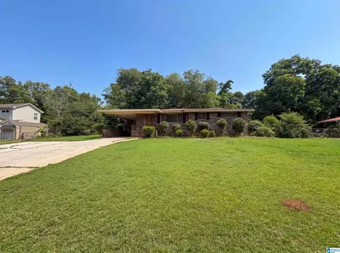 624 Belview St, Bessemer, AL 35020