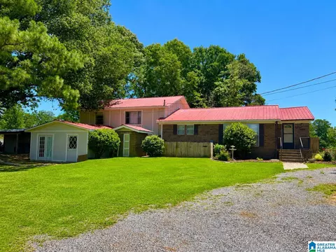 1880 Morris Majestic Rd, Morris, AL 35116