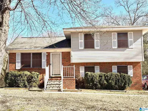 1137 7th Ave, Pleasant Grove, AL 35127