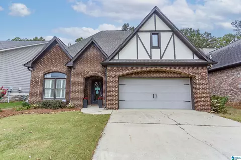 4065 Overlook Cir, Trussville, AL 35173