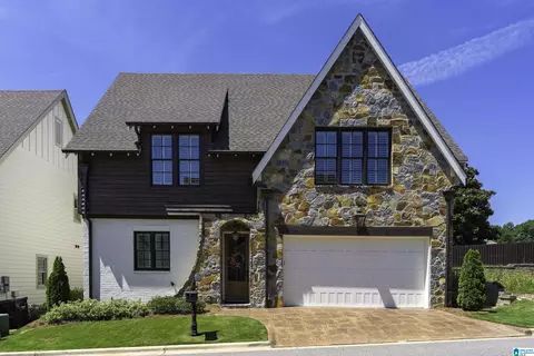 1128 Ninas Way, Birmingham, AL 35243