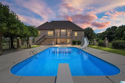 4905 Michael Dr, Dora, AL 35062