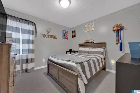 Bedroom - 95 Cedar Trl, Warrior, AL 35180 photo 4 of 5
