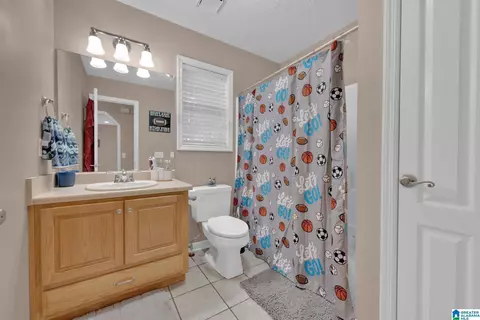 Bath - 95 Cedar Trl, Warrior, AL 35180 photo 2 of 3