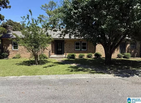 104 W Highland Dr, Vincent, AL 35178