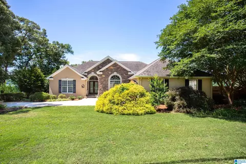 1261 Lakemont Dr, Southside, AL 35907