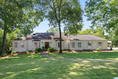 3617 Rockhill Rd, Mountain Brook, AL 35223