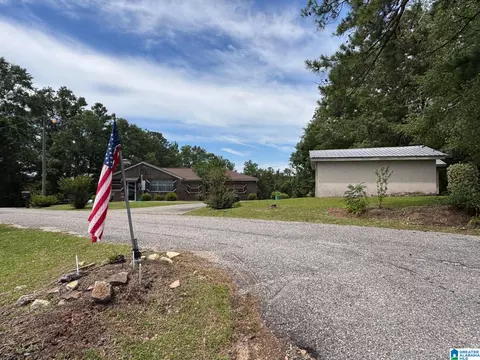1104 Smith Rd, Clanton, AL 35045 photo 3