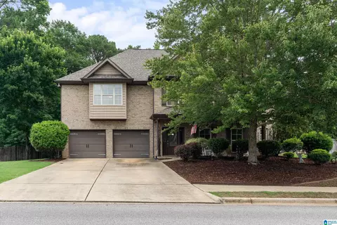 639 Southern Trace Pkwy, Leeds, AL 35094