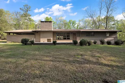 2595 Skyline Dr, Warrior, AL 35180