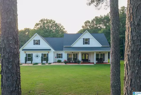 271 Little Pond Rd, Pell City, AL 35128