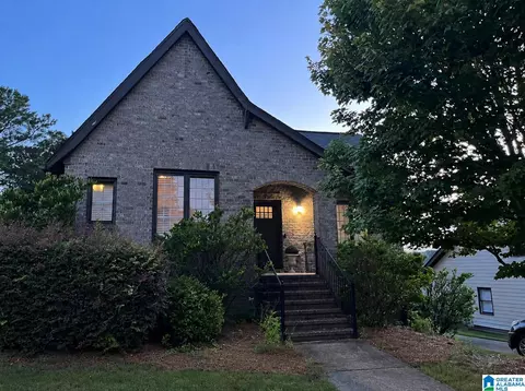 3788 James Hill Cir, Hoover, AL 35226