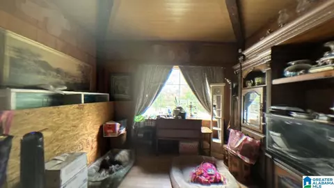 Bedroom - 10516 Tingle Tangle Rd, Vance, AL 35490 photo 1 of 3
