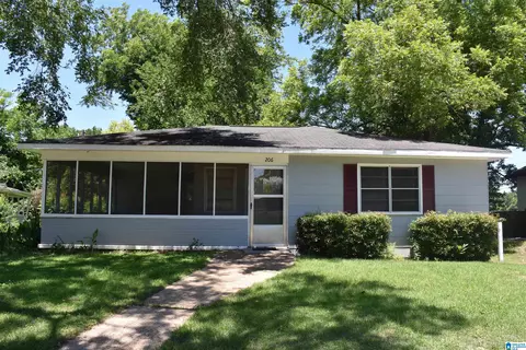 206 E Spring St, Sylacauga, AL 35150