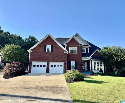 200 Avalon Ln, Anniston, AL 36207