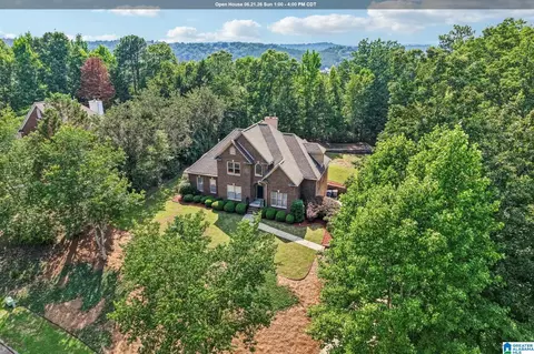 404 Greystone Glen Cir, Birmingham, AL 35242