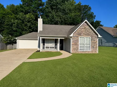 408 Cedar Grove Ln, Maylene, AL 35114