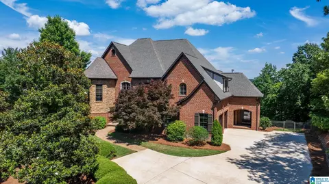 134 Highland View Dr, Birmingham, AL 35242
