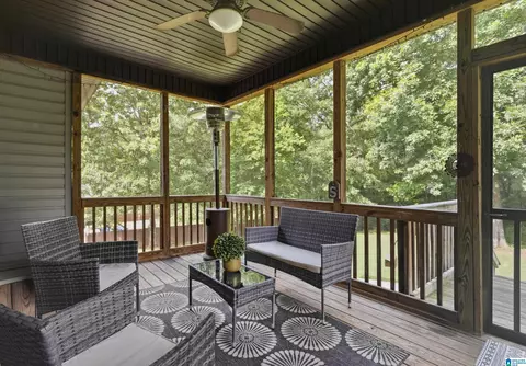 180 Lime Creek Ln, Chelsea, AL 35043